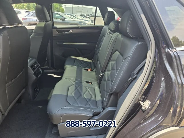 New 2026 BLACK Volkswagen 2.0T SE image 8