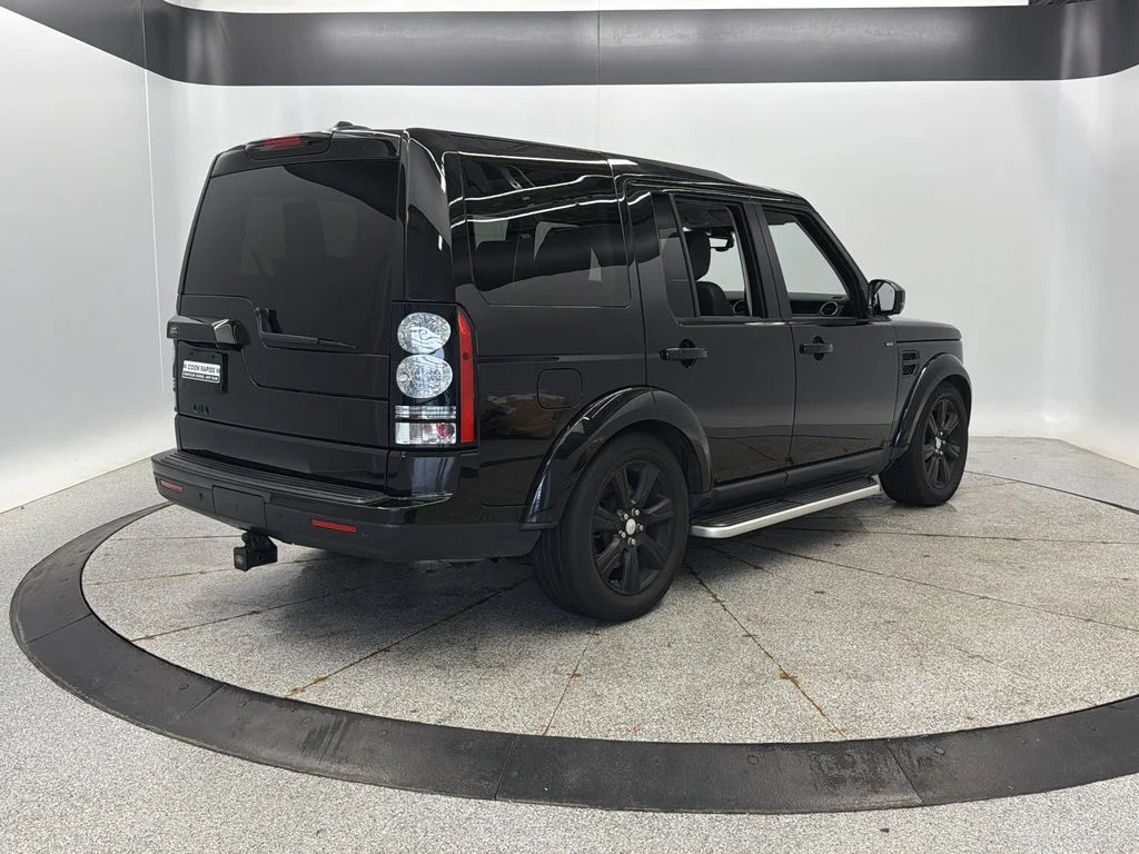 Used 2015 Black Land Rover Base image 6