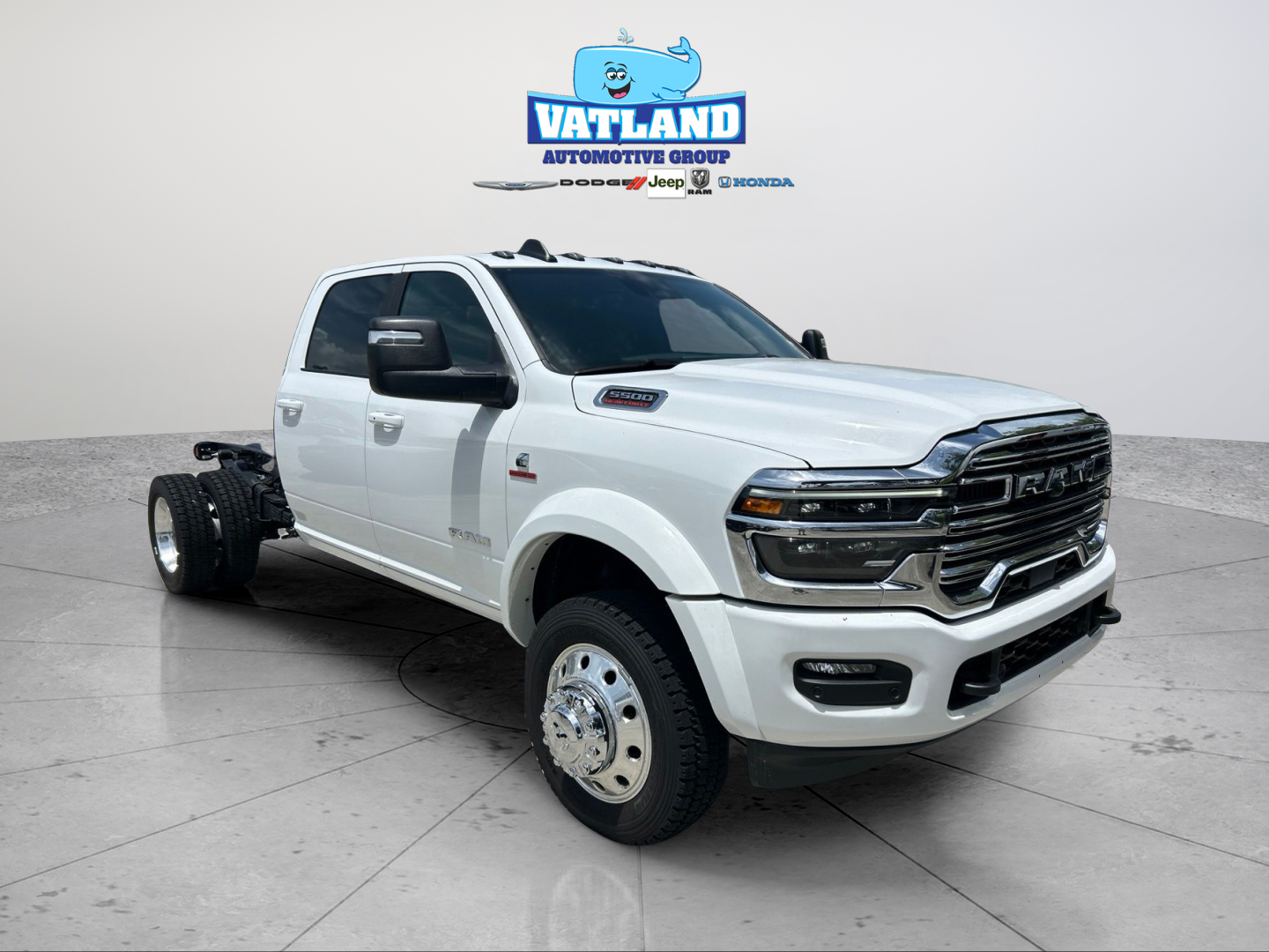 New 2026 Bright White Clear-Coat Exterior Paint RAM Tradesman image 7
