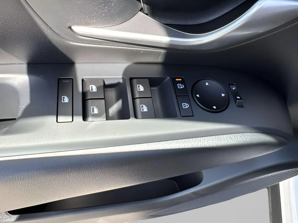 2025 Hyundai Santa Cruz SEL - Photo 13