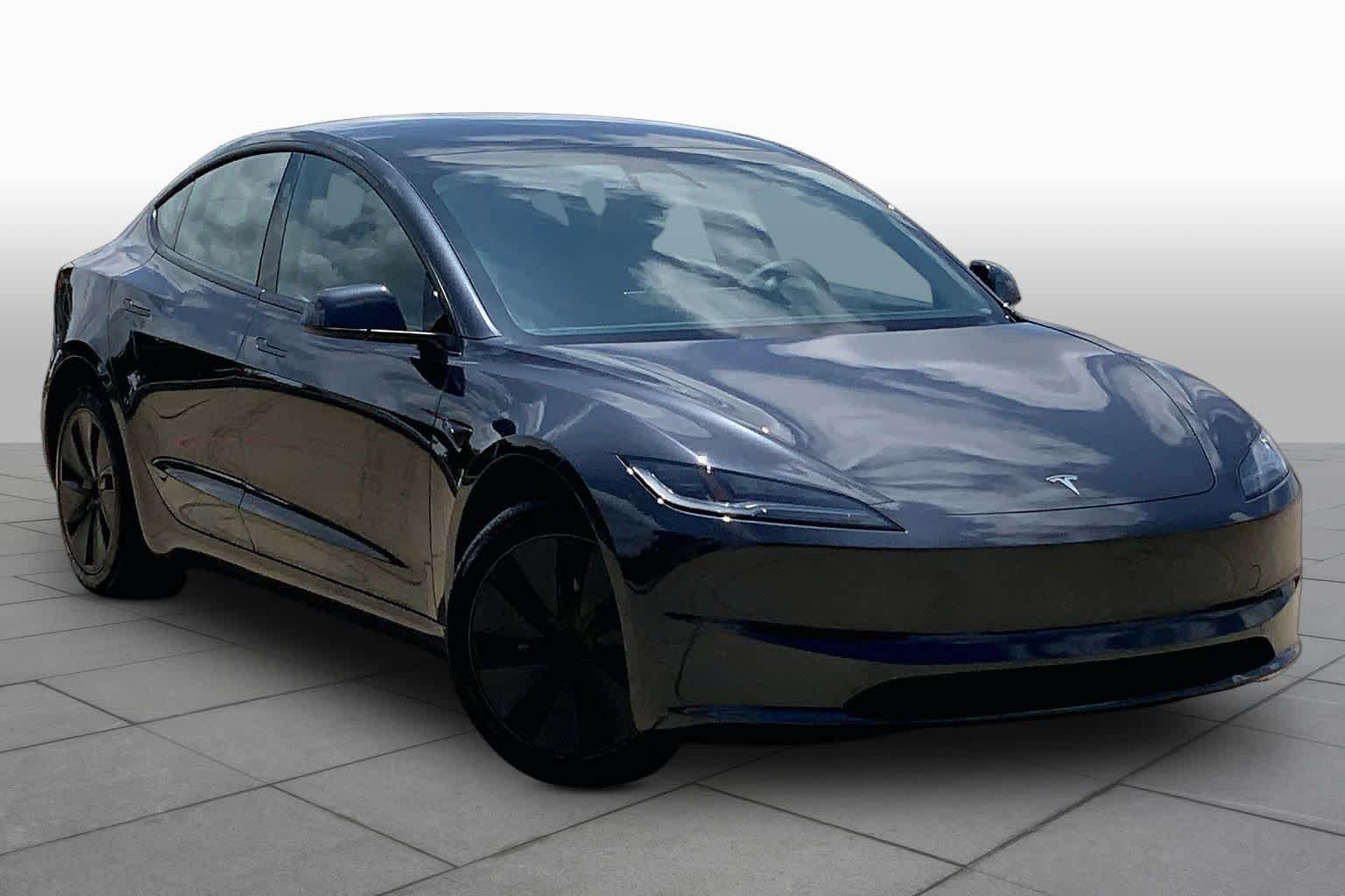 Used 2025 Tesla Model 3 Long Range with VIN 5YJ3E1EA1SF014757 for sale in Denton, TX