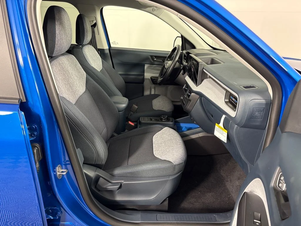 New 2026 Blue Ford XLT image 5
