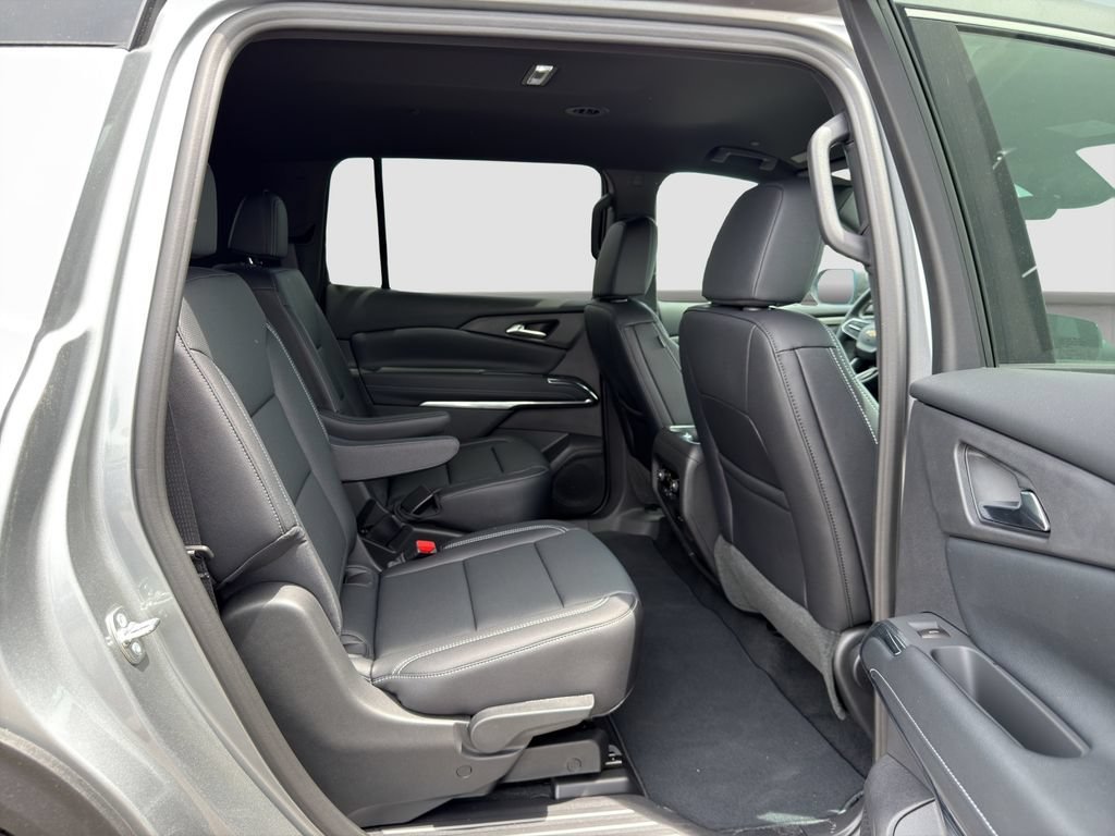 2026 Chevrolet Traverse LT - Photo 19