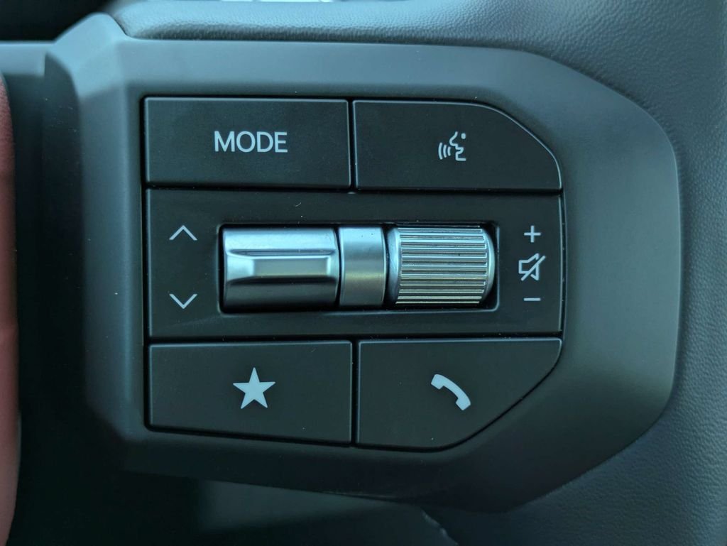 New 2026 Snow White Pearl Kia GT-Line image 26
