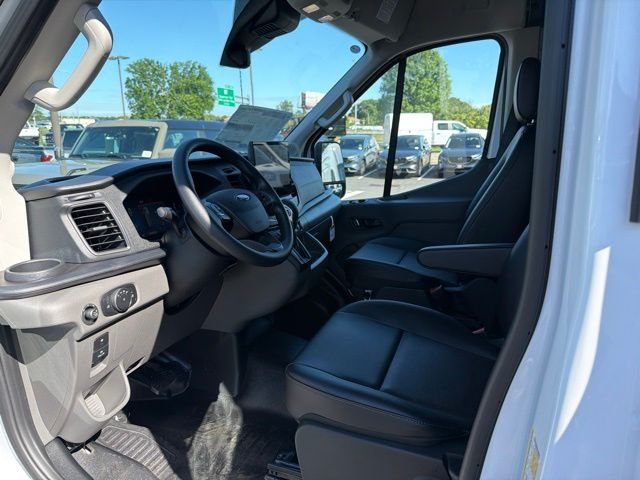 New 2026 White Ford Base image 9