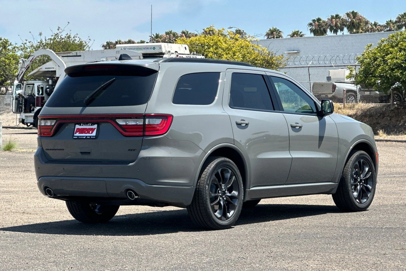 New 2026 Destroyer Gray Clear-Coat Exterior Paint Dodge GT image 3