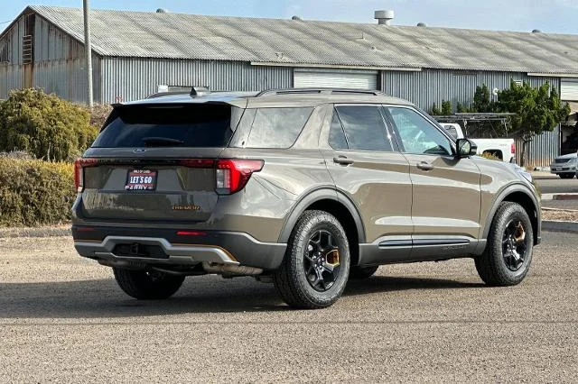 New 2026 Marsh Gray Ford Tremor® image 29