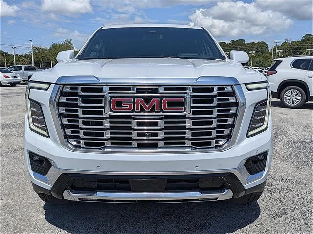 2026 GMC Yukon XL Denali - Photo 9