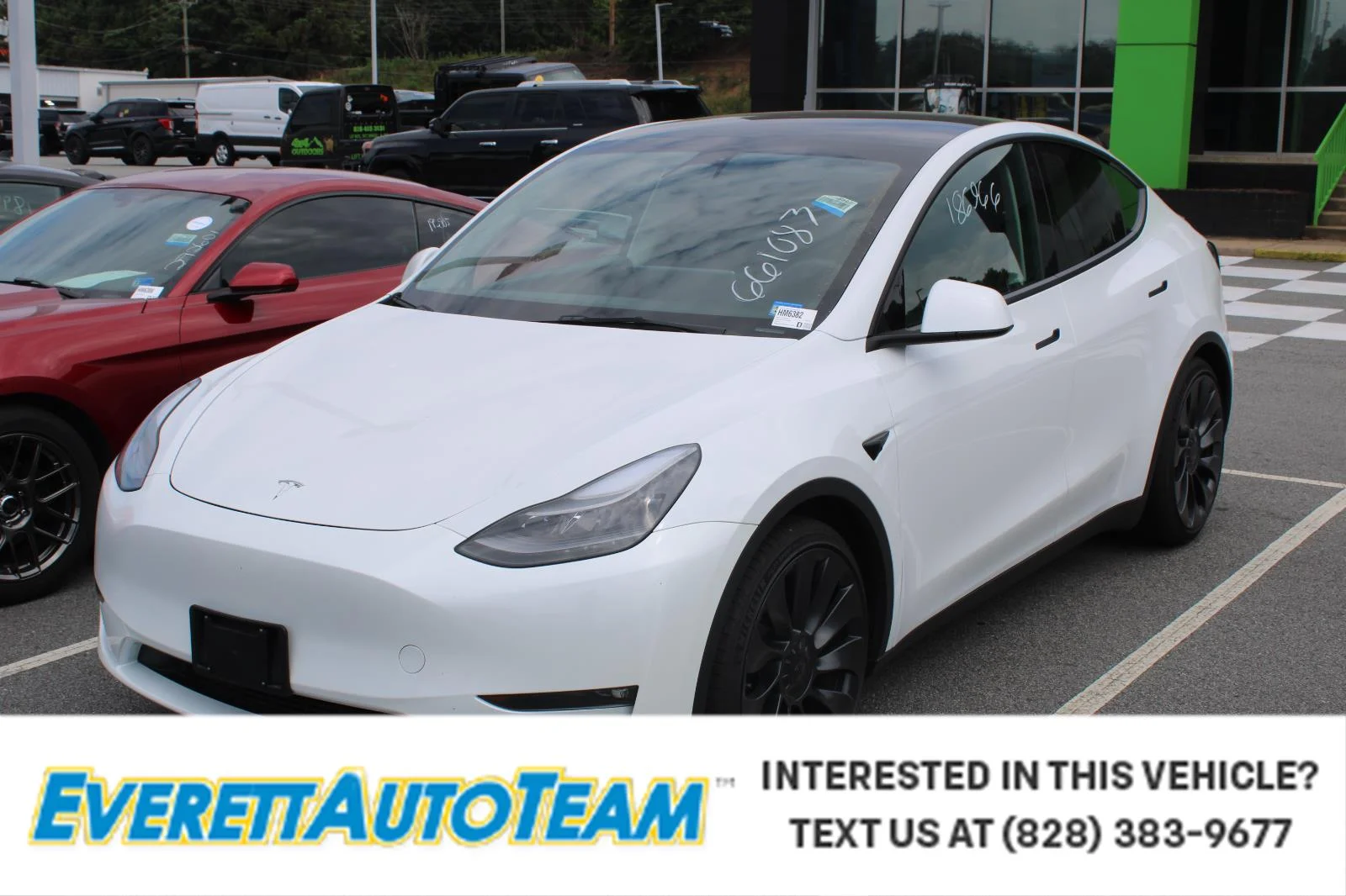 Used 2023  Tesla Performance image 1