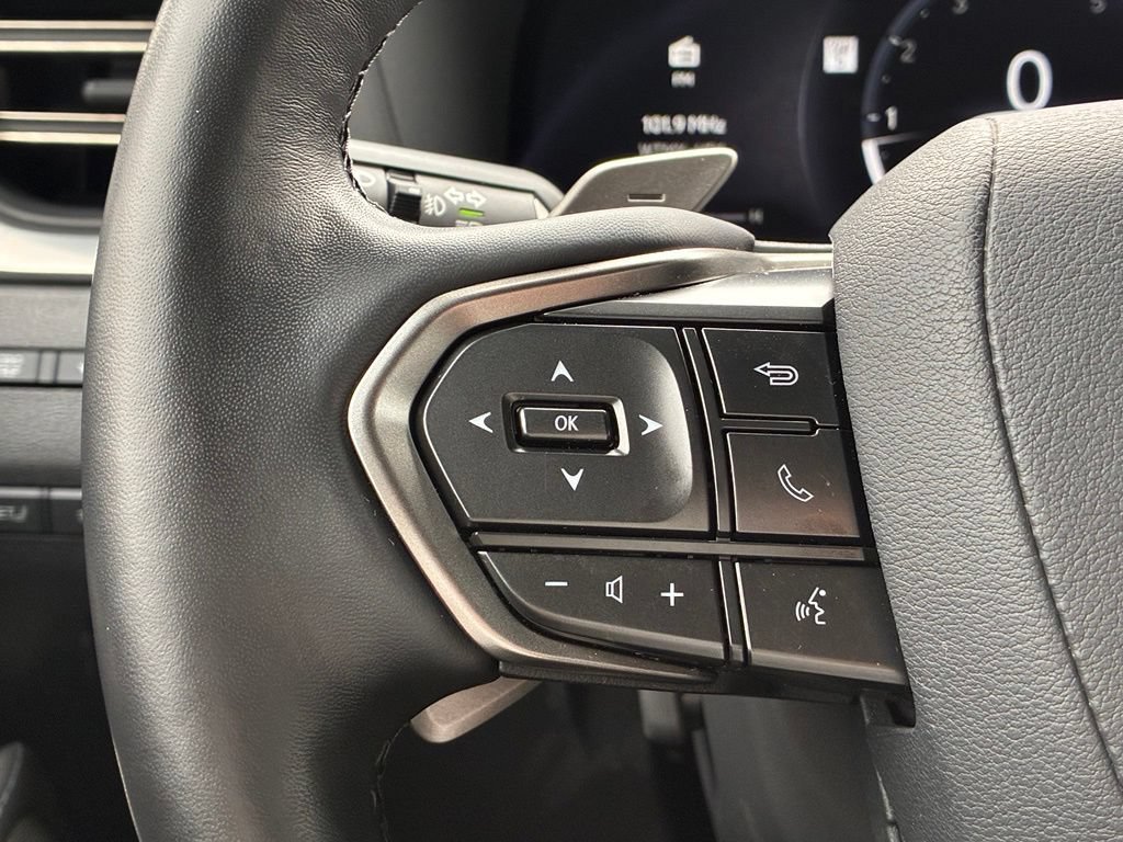 Used 2024 Silver Lexus 550 Luxury image 24
