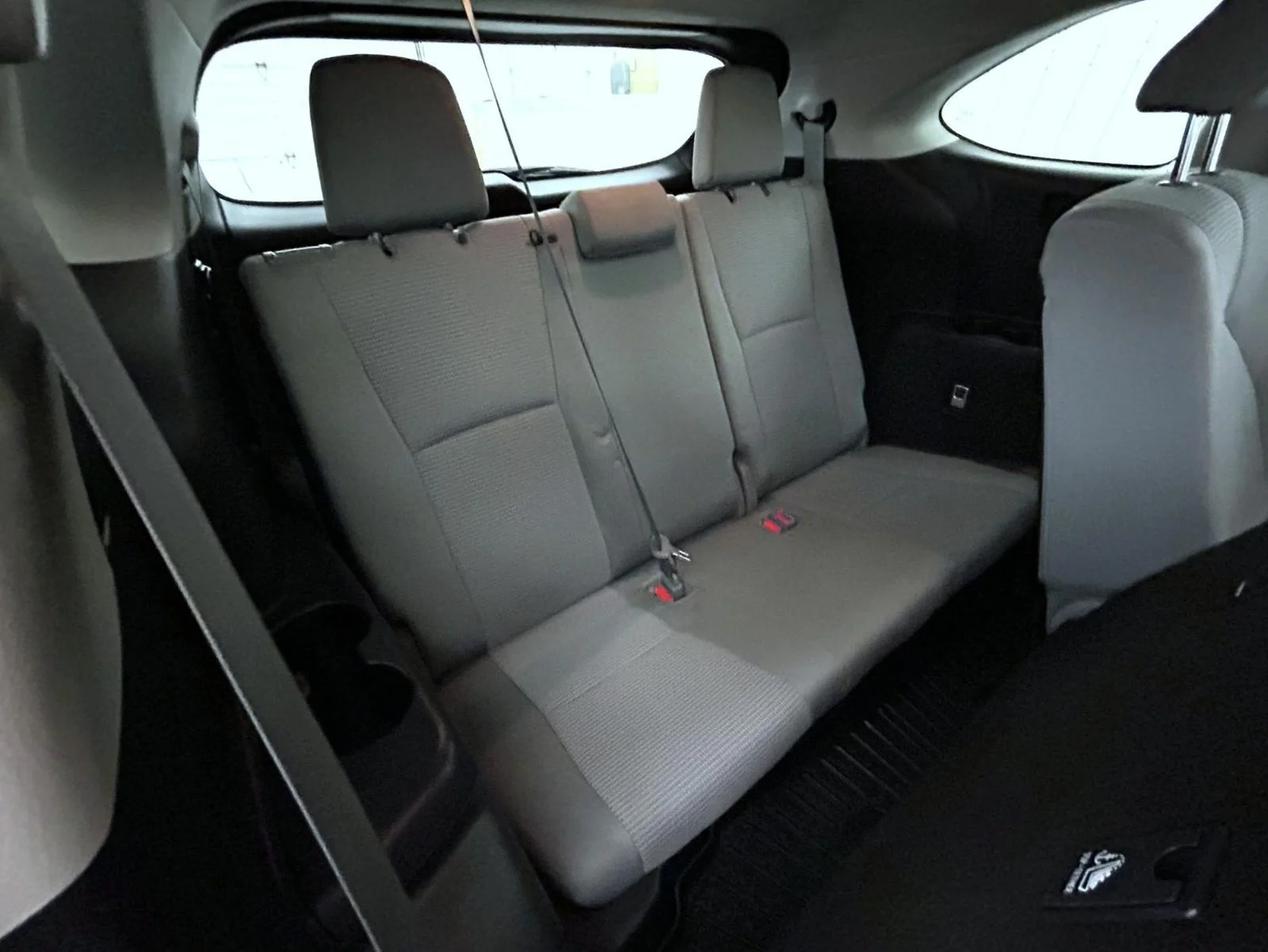 Used 2022 Gray Toyota L image 19