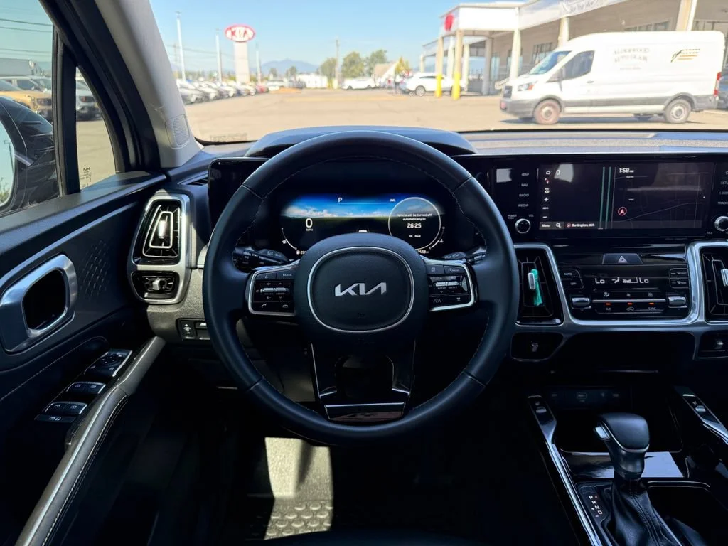 Certified Used 2023 Everlasting Silver Kia SX image 24