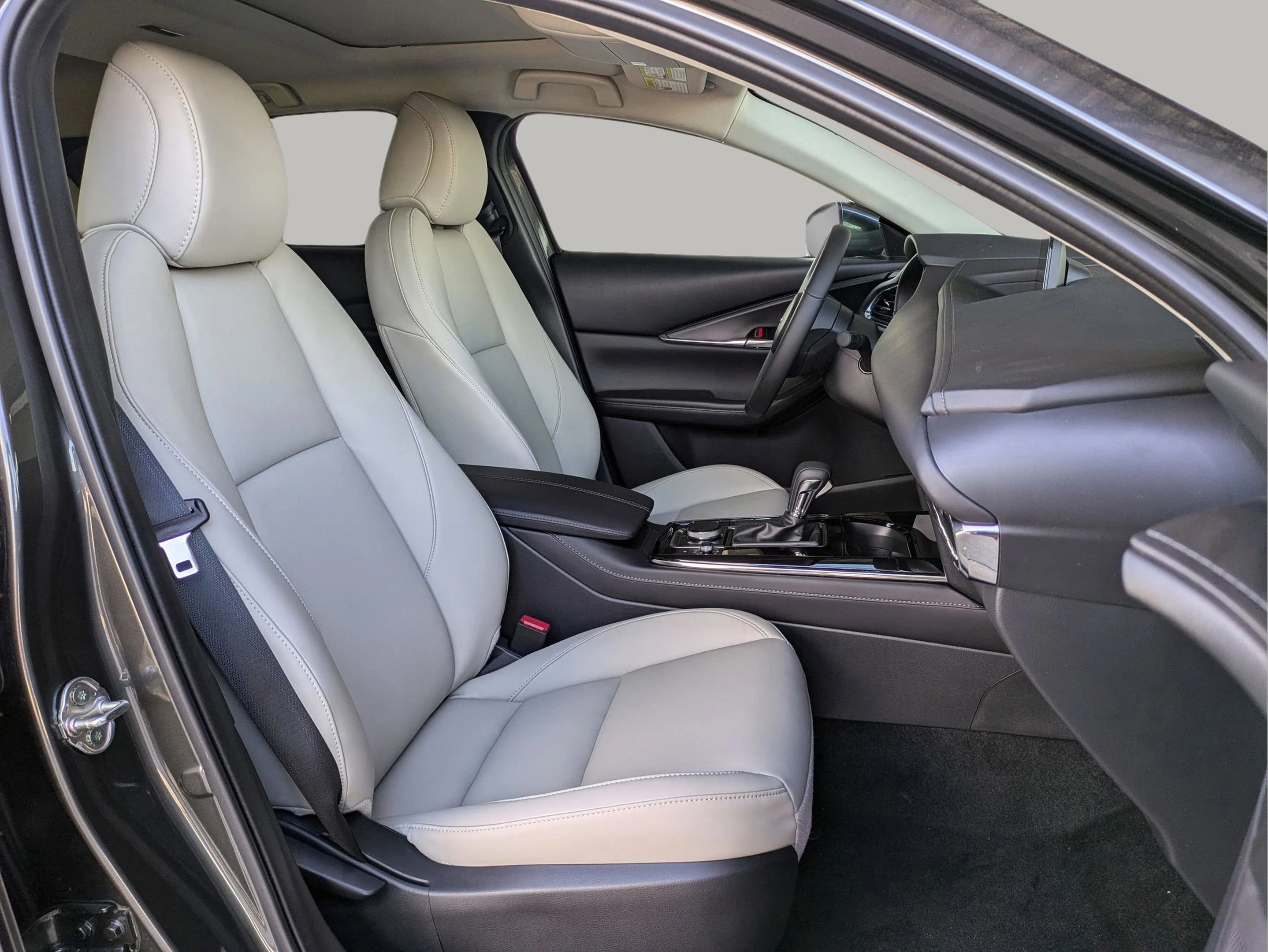 2025 Mazda CX-30 Preferred - Photo 14