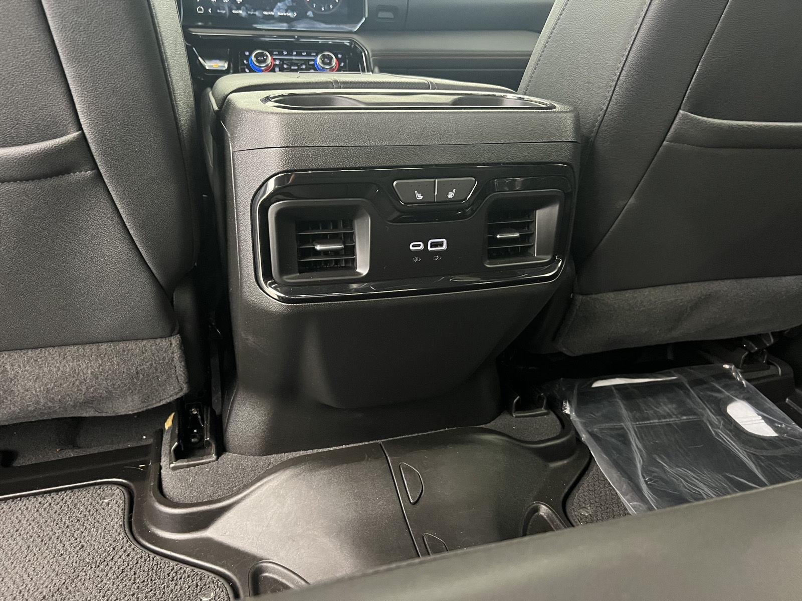 2024 GMC Sierra 2500HD AT4 - Photo 29