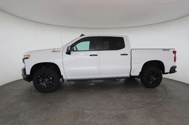Used 2021 White Chevrolet LT Trail Boss image 10