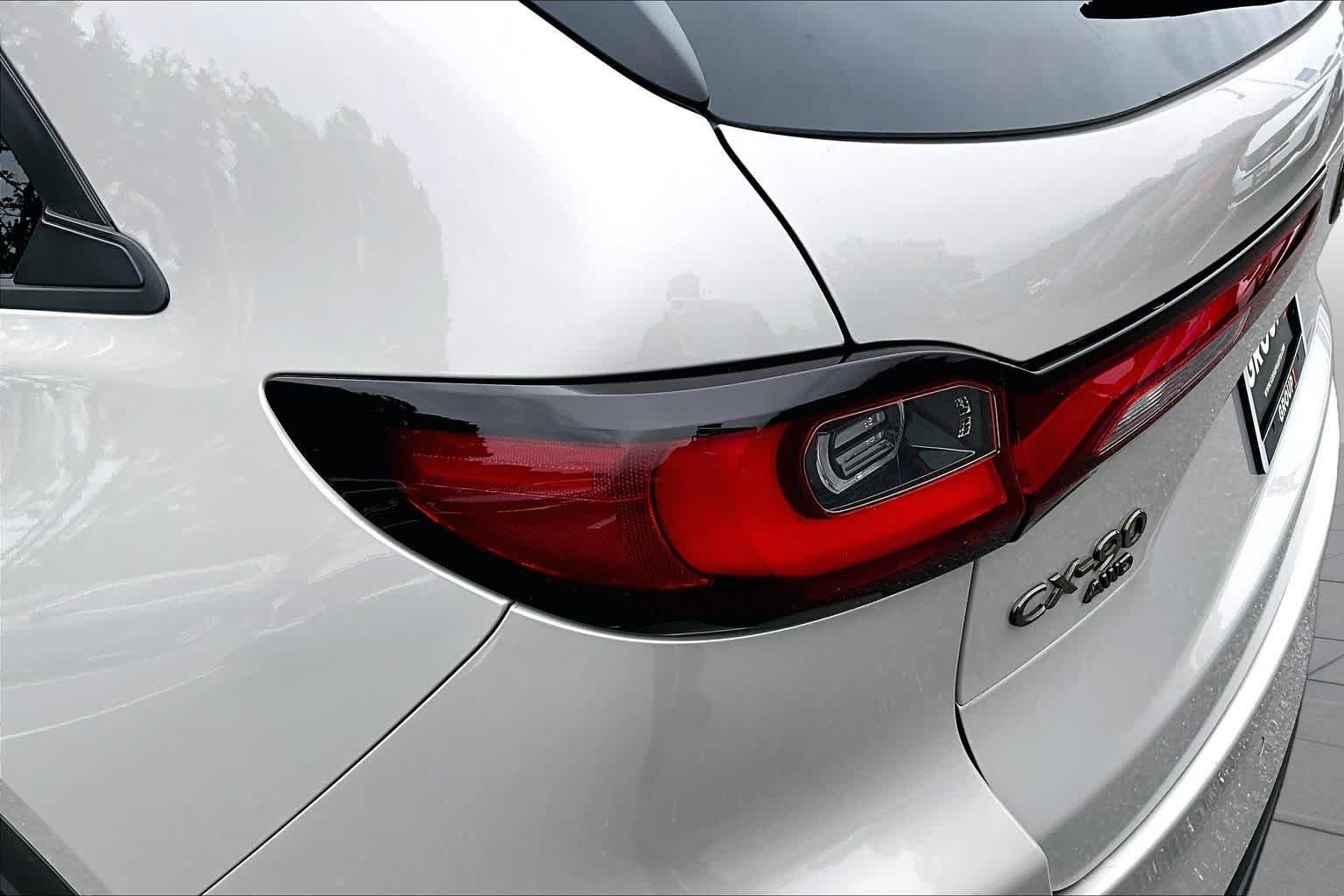 Used 2026 Platinum Quartz Mazda Premium Sport image 29
