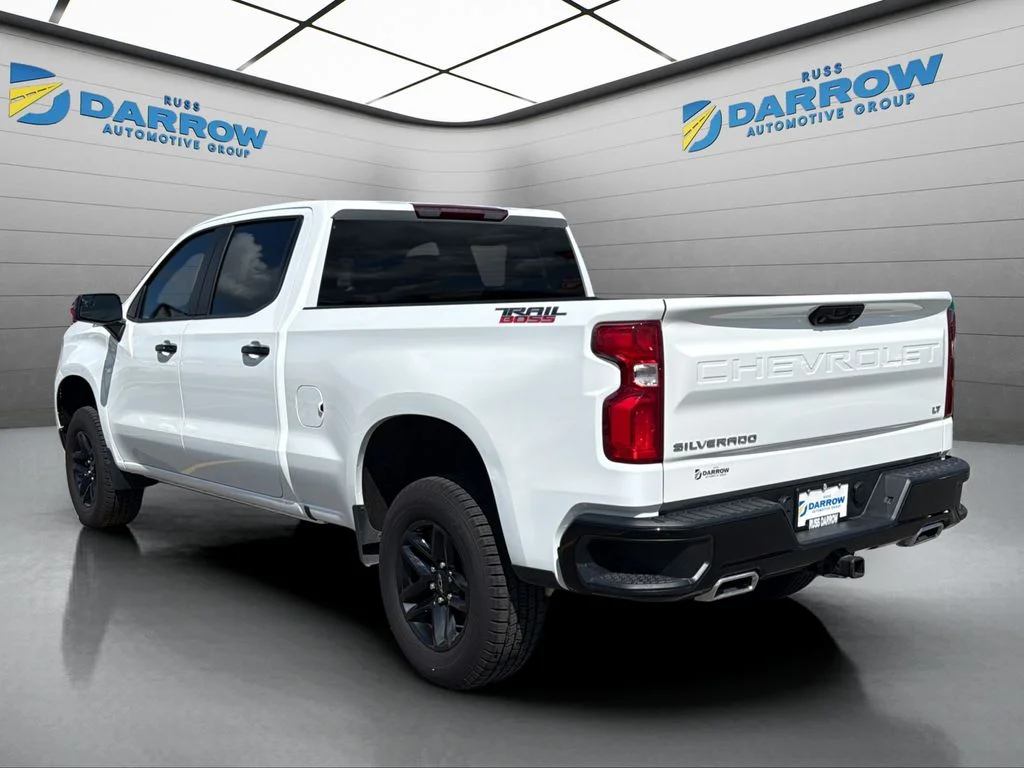 Used 2024  Chevrolet LT Trail Boss image 3