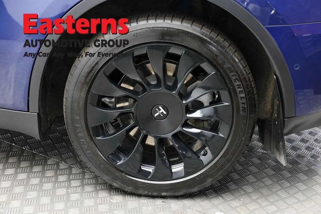 Used 2021 Blue Tesla Long Range image 8