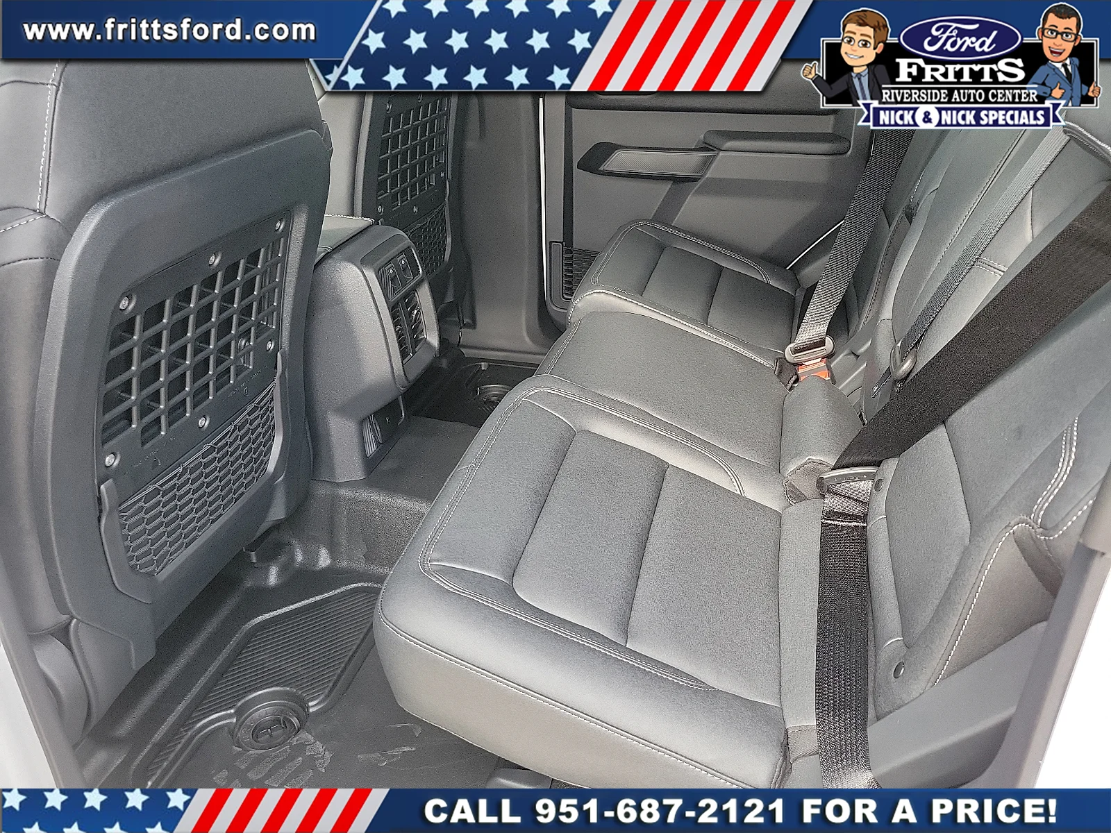 New 2026 Oxford White Ford Badlands® image 16