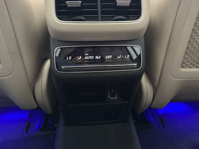 Used 2020 Polar White Mercedes-Benz GLS 450 image 41
