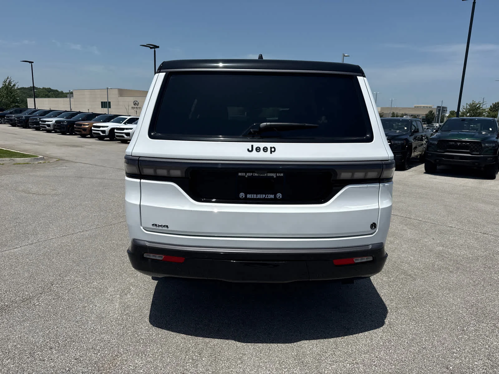 New 2026 Bright White Clearcoat Jeep Summit Reserve image 7