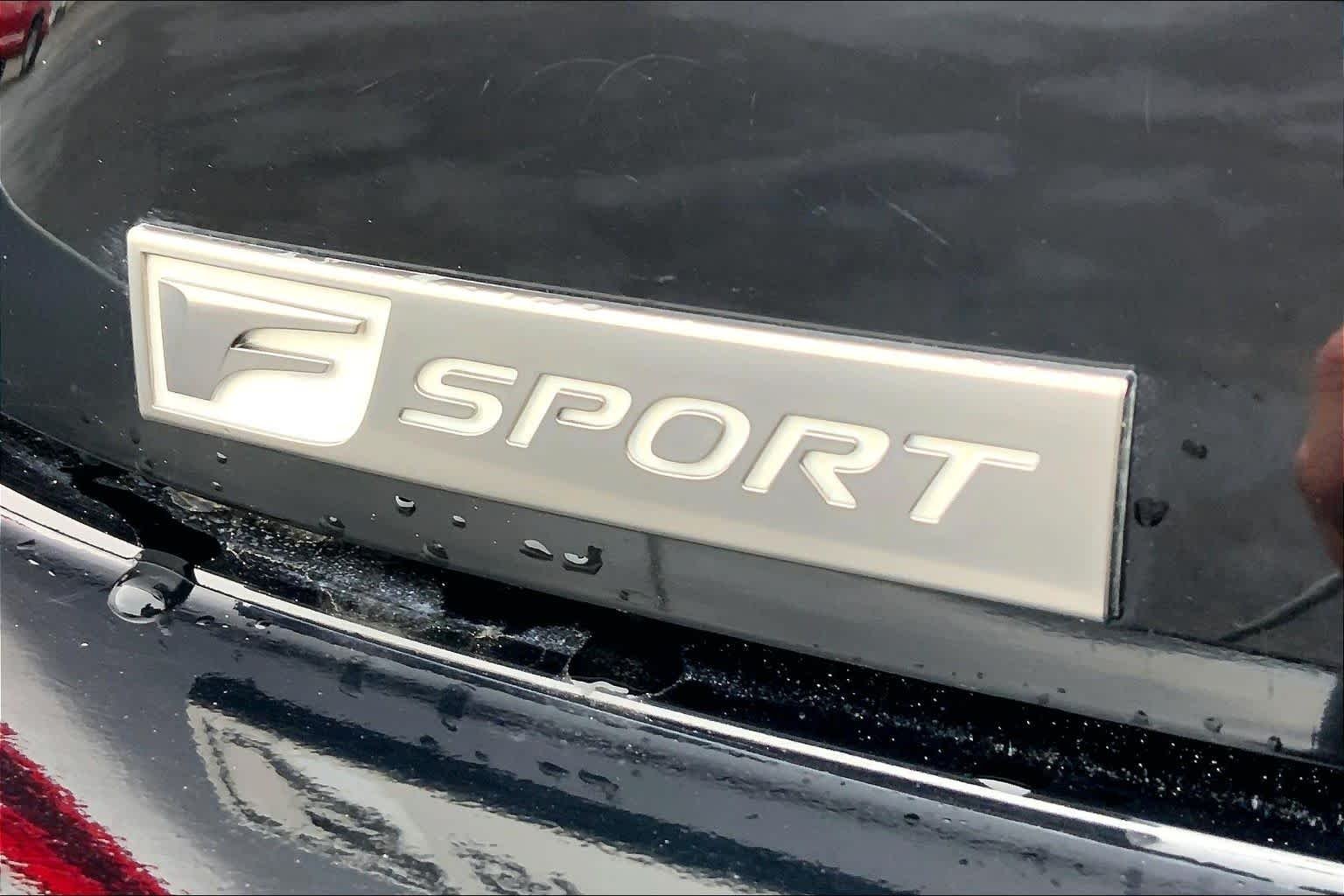 Used 2015 Obsidian Lexus  image 10