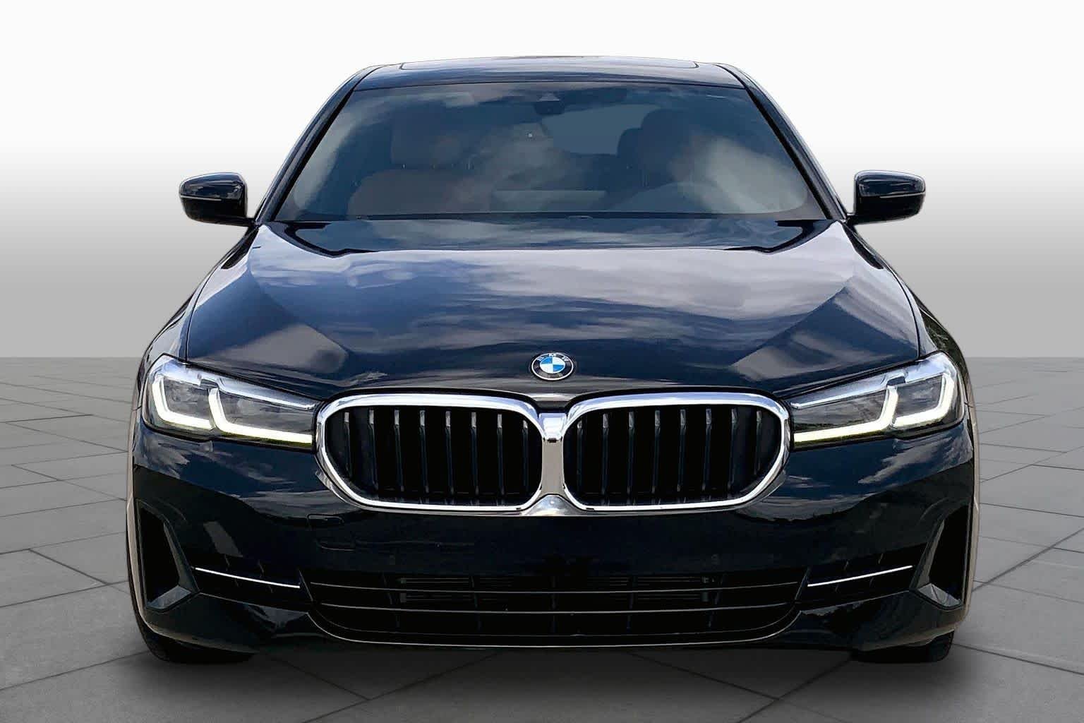 Used 2023 Jet Black BMW 530i image 3
