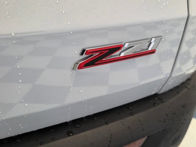 2027 Chevrolet Traverse Z71 - Photo 14