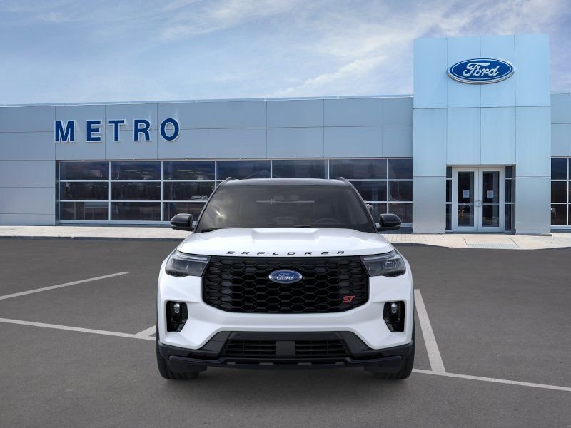 2026 Ford Explorer ST - Photo 7