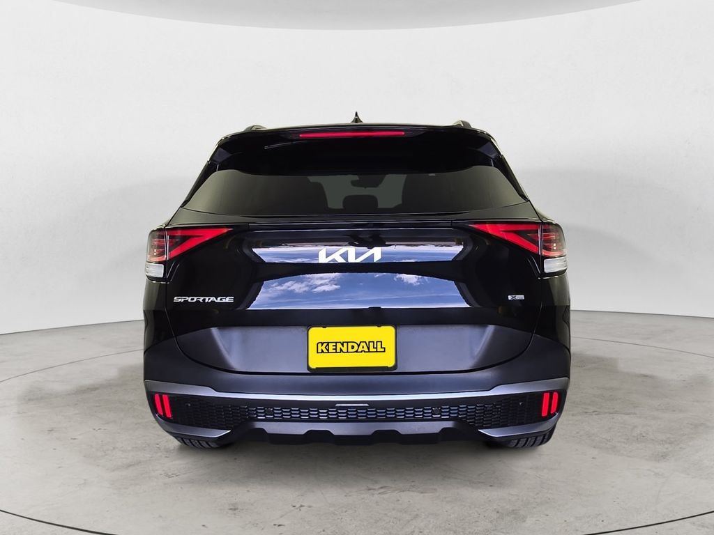 Used 2024 Black Kia X-Line Prestige image 6