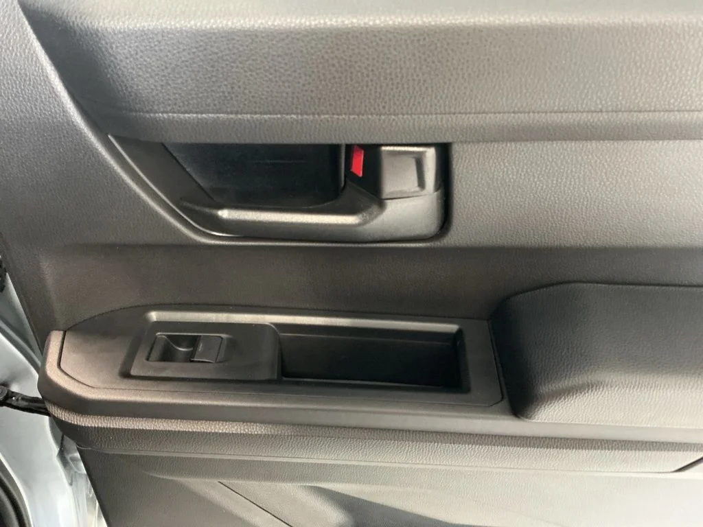 2026 Toyota Tacoma SR5 - Photo 25