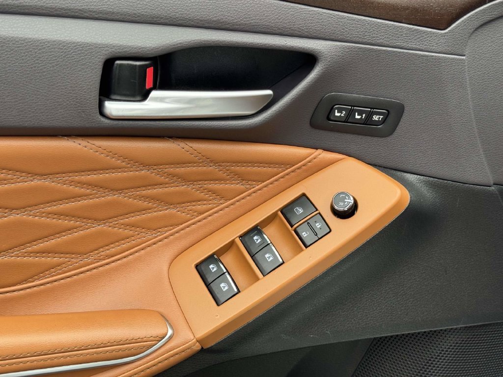 Certified Used 2019 Beige Toyota Limited image 18