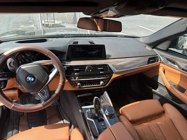 Used 2018 Black BMW 530i image 10