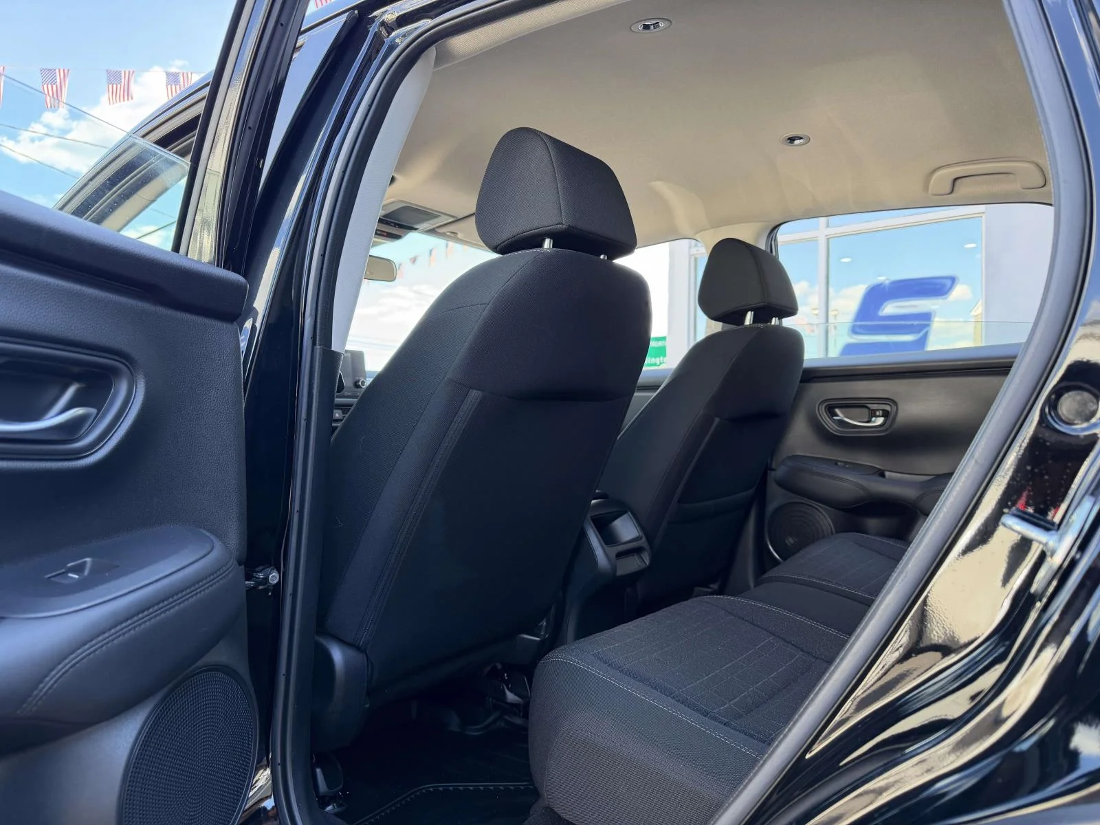 2023 Honda HR-V LX - Photo 17