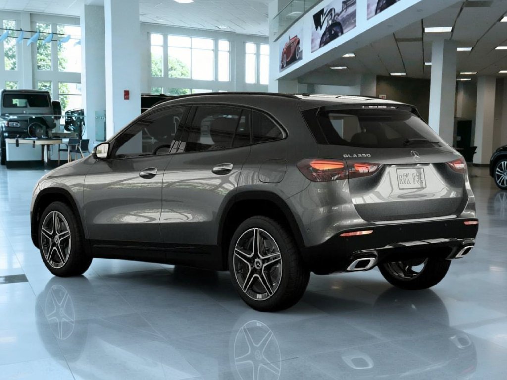 New 2026 Mountain Grey Metallic Mercedes-Benz GLA 250 image 69
