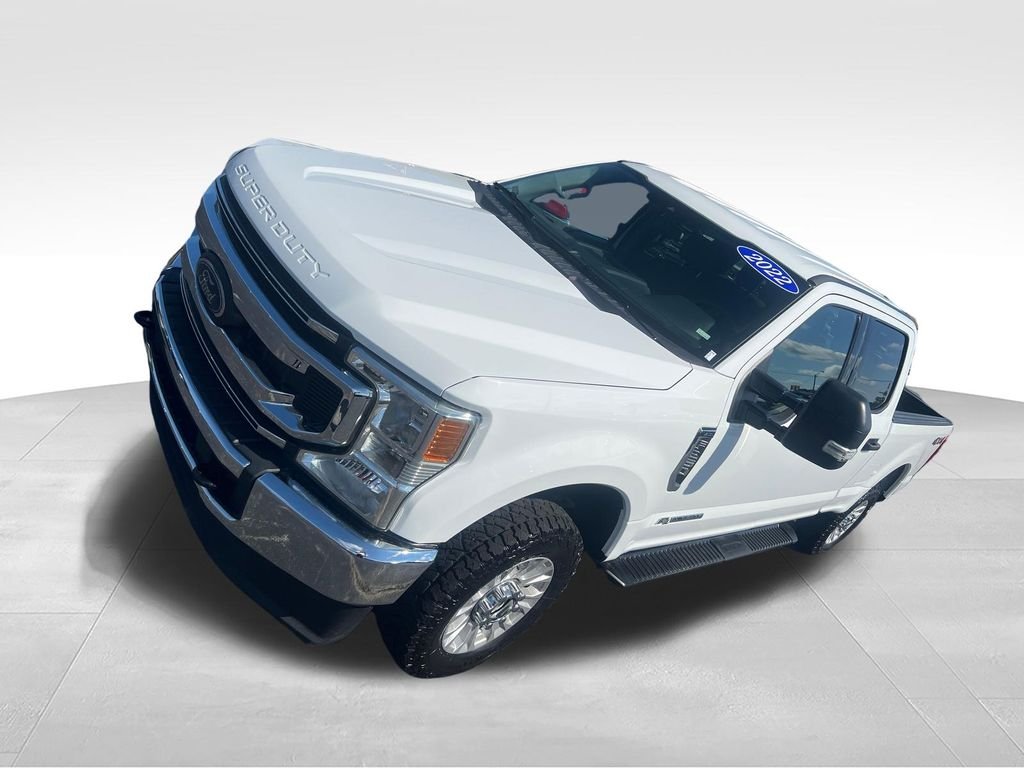 Used 2022 White Ford XLT image 9