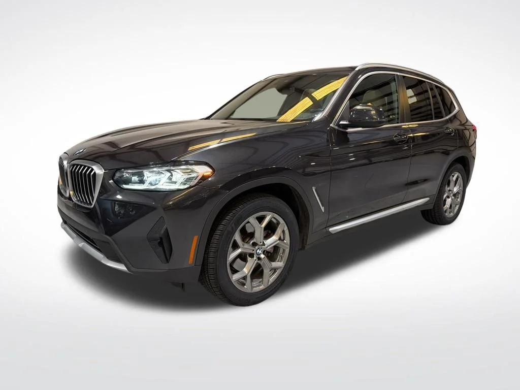 2022 BMW X3 xDrive30i's photo