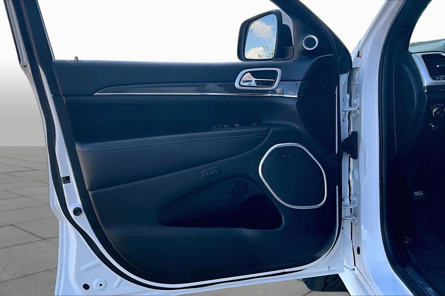 Used 2018 Bright White Clearcoat Jeep SRT image 25