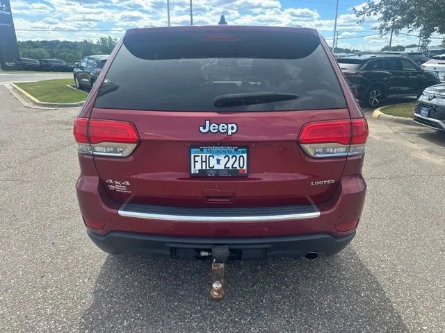 Used 2015 Red Jeep Limited image 4