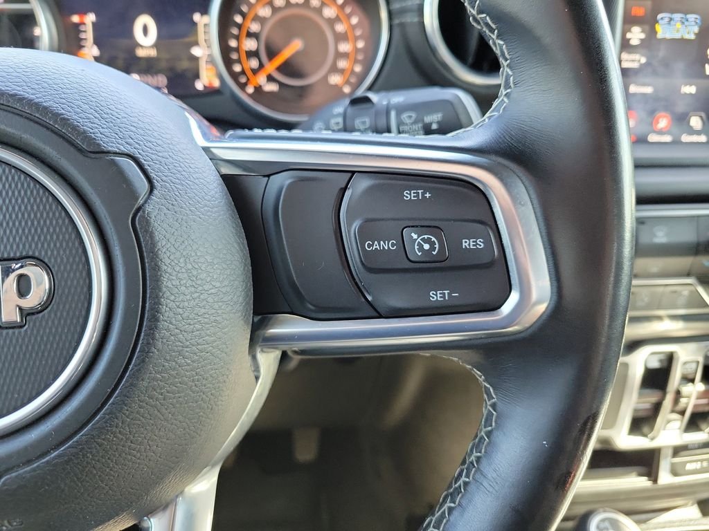 Used 2020 Blue Jeep Unlimited Sahara image 28