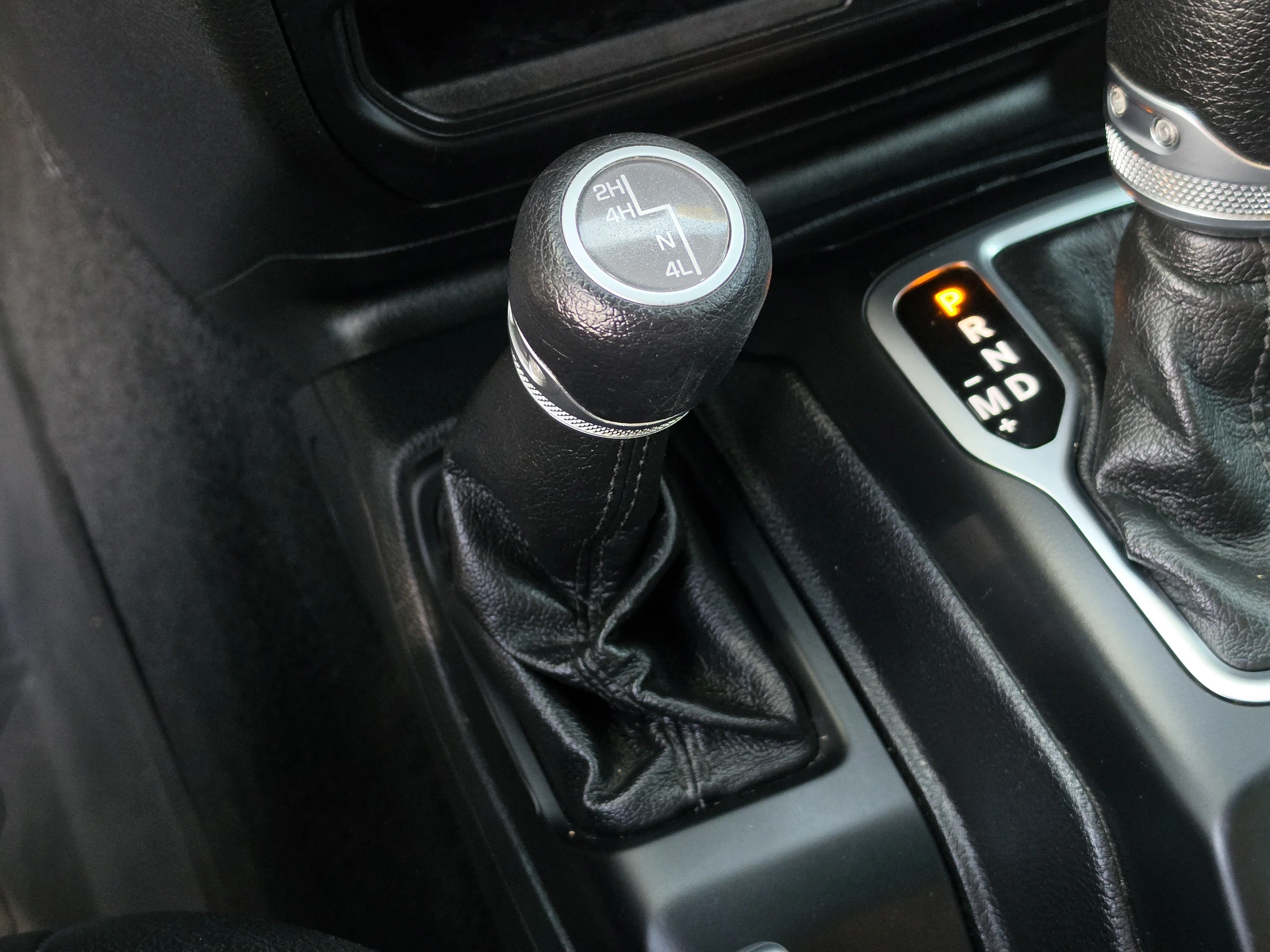 Used 2020 Bikini Pearlcoat Jeep Freedom image 30