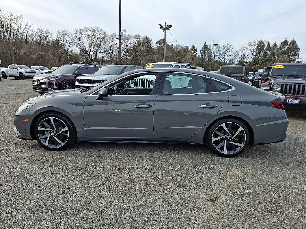 Used 2023 Hampton Gray Hyundai SEL Plus image 7