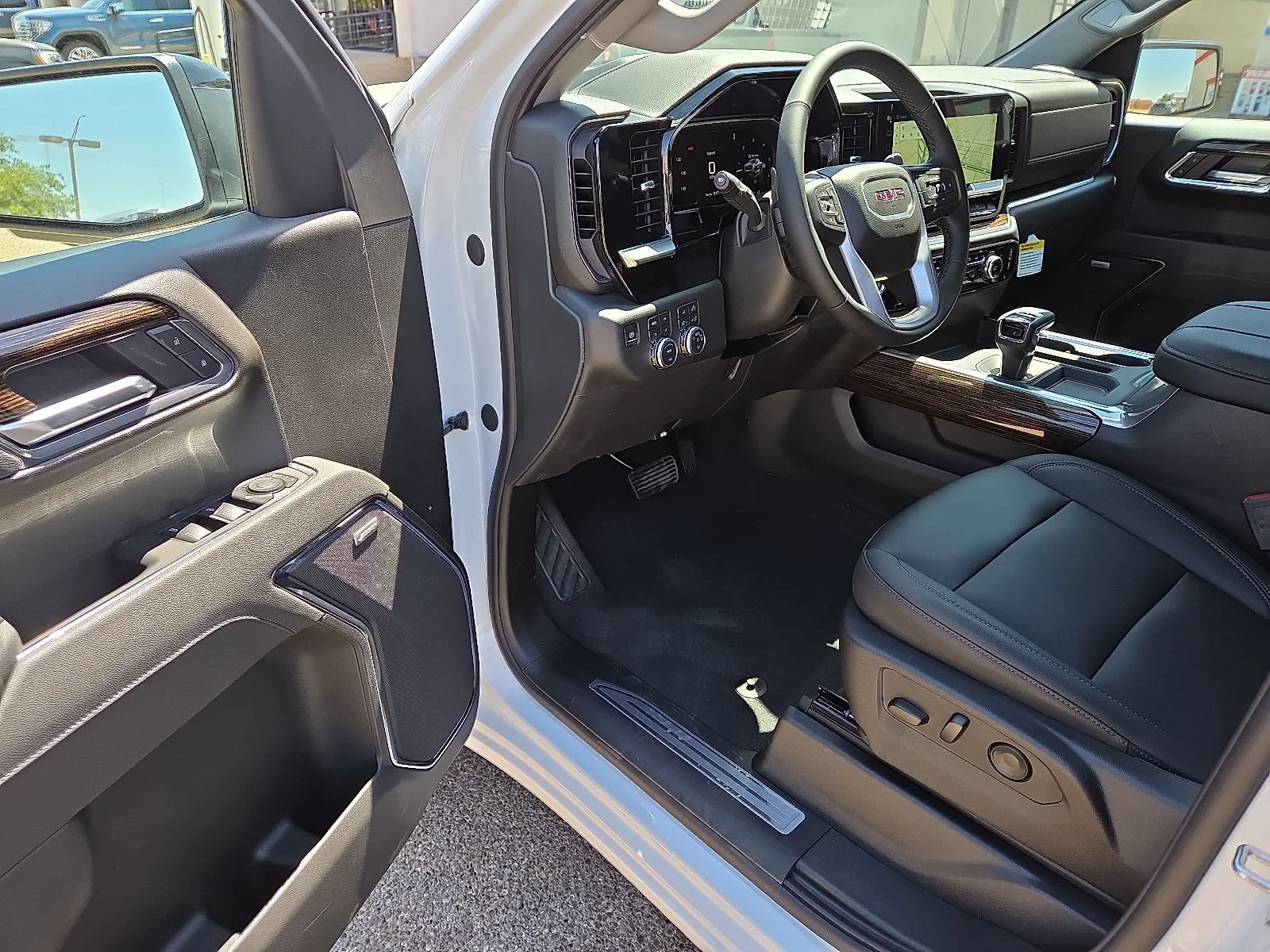 2026 GMC Sierra 1500 Elevation - Photo 12