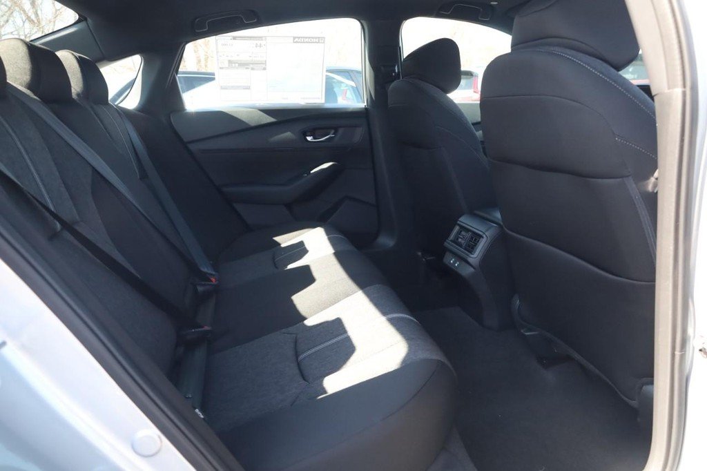 New 2026 Solar Silver Metallic Honda Sport Hybrid image 20