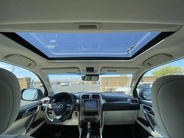 Used 2021 Mica Lexus 460 image 19
