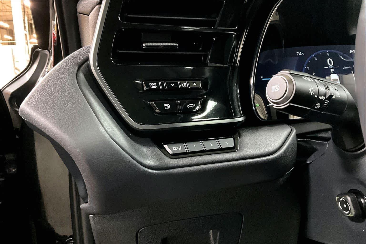Used 2024 Caviar Lexus Luxury image 35