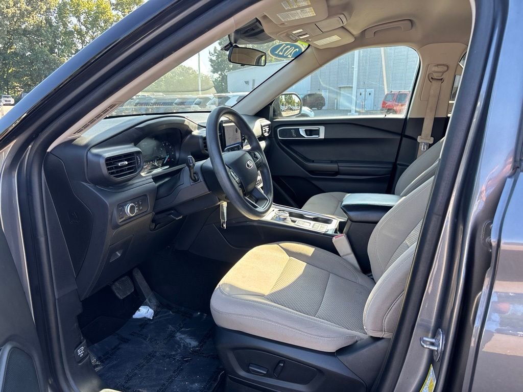 Used 2021 Gray Ford Base image 5