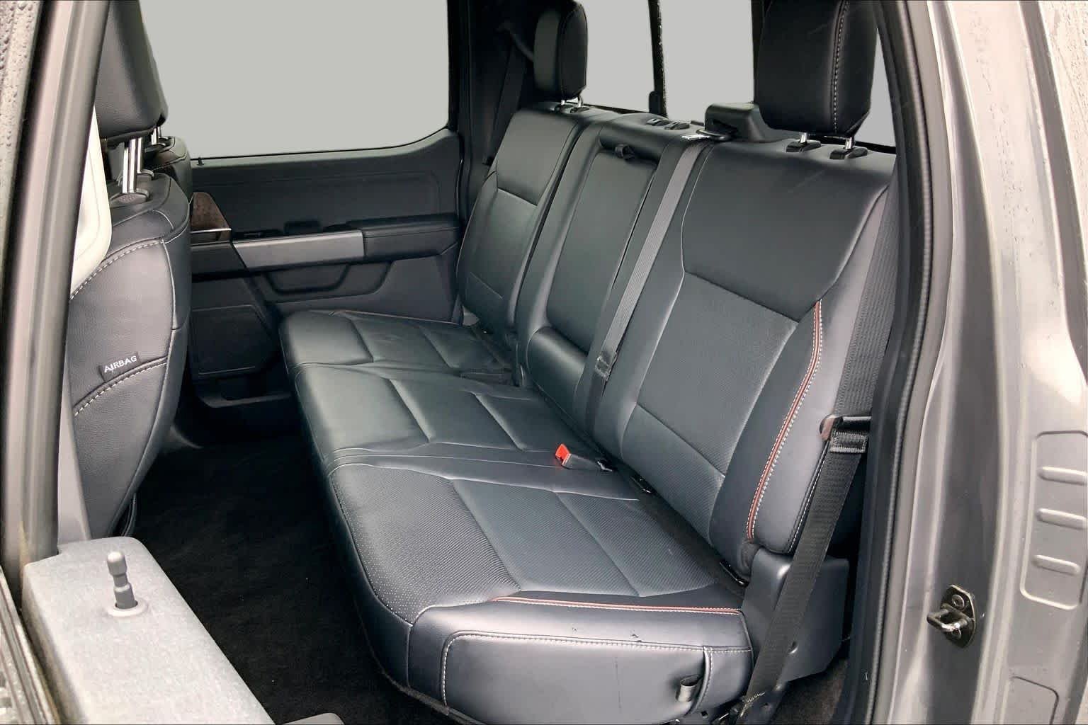 Used 2022 Light Blue Clearcoat Metallic Ford LARIAT image 20