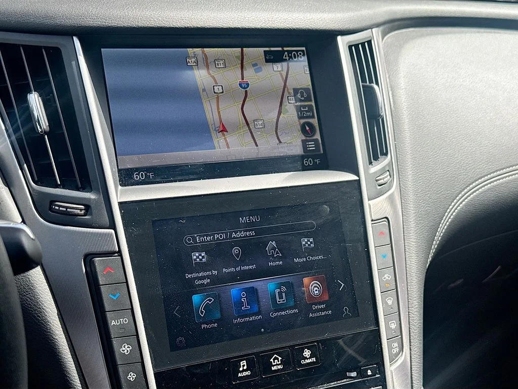 Used 2022 Black INFINITI LUXE image 16