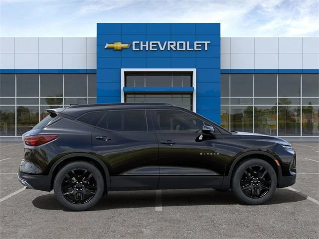 Used 2025 Black Chevrolet 3LT image 5